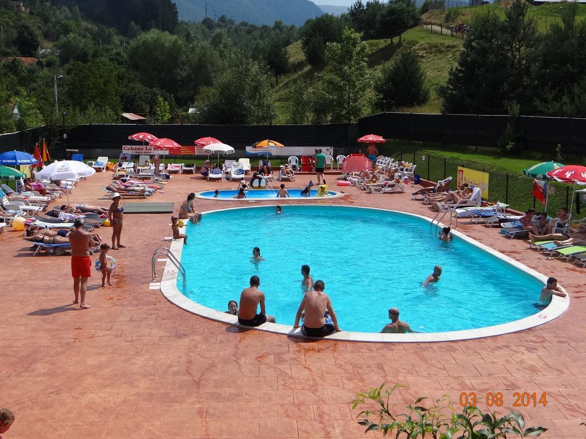 Cabana Pensiune La Brazi Vulcan  Exteriér fotografie