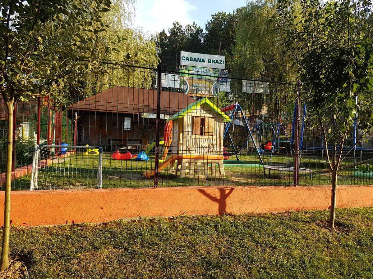 Cabana Pensiune La Brazi Vulcan  Exteriér fotografie